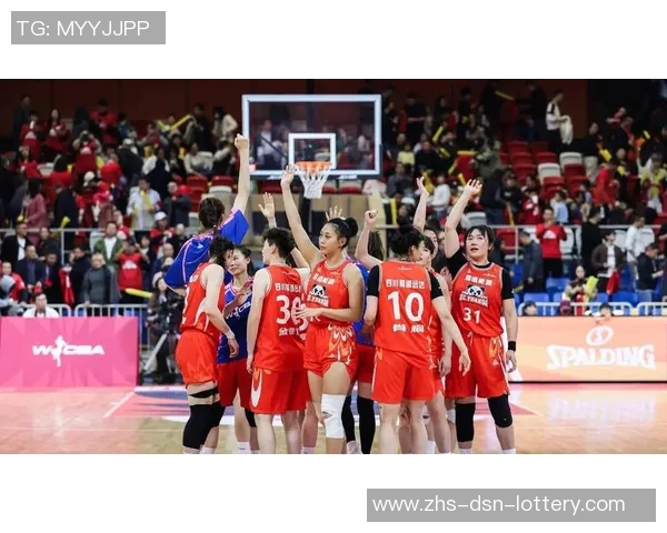 辽宁与四川的激烈对决揭示了篮球战术的魅力与团队合作的重要性